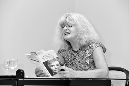 Veranstaltung am 4.7.2013 - Marion Tauschwitz liest aus ihrem neuen Buch "Hilde Domin. Das heikle Leben meiner Worte"